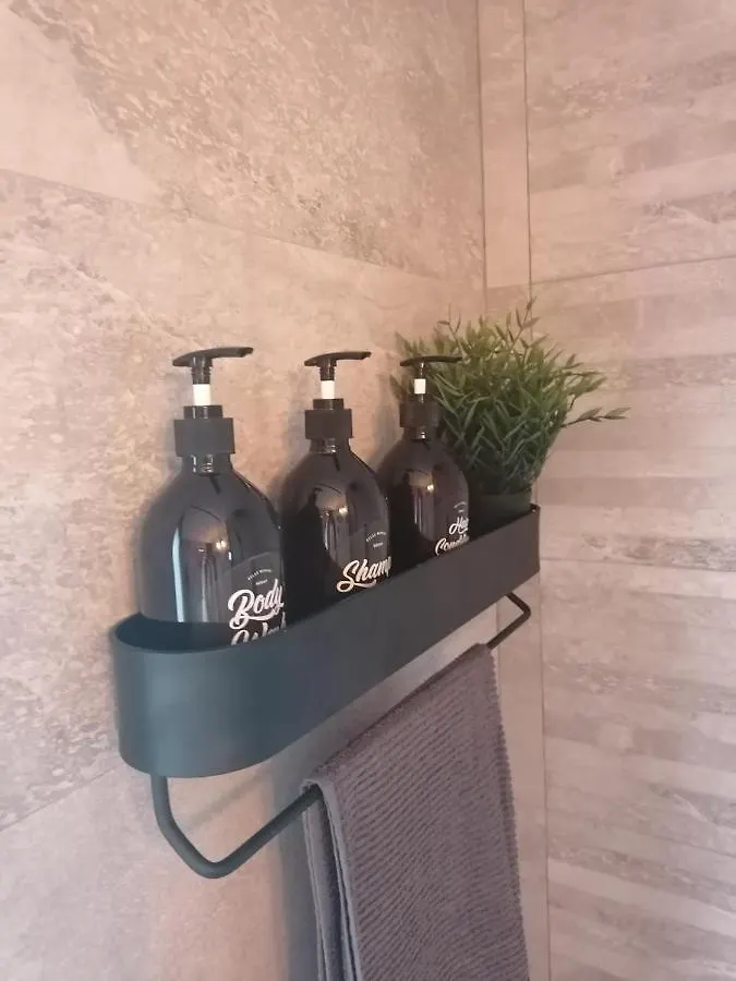 Hotel Villa Otivar - Rio Verde